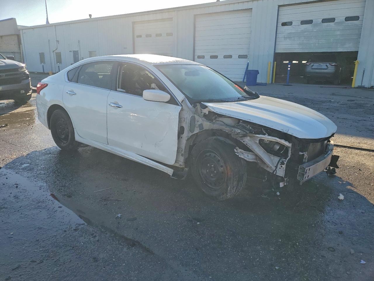 2016 Nissan Altima 2.5 S - Image 4