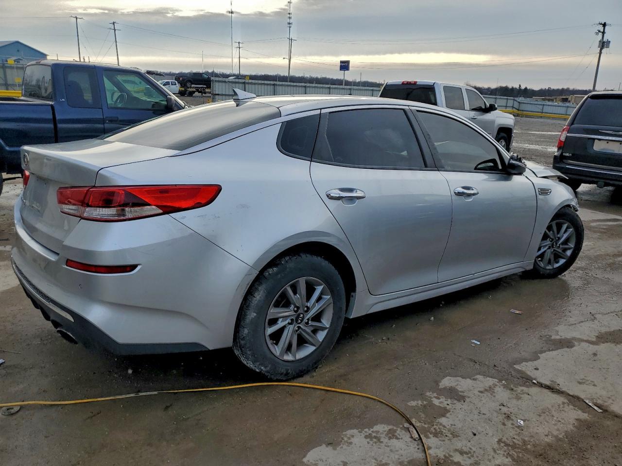 2019 Kia Optima Lx - Фото 3