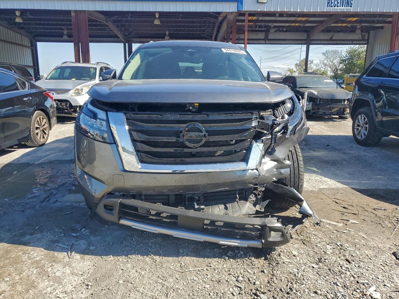 2025 Nissan Pathfinder Sl - Фото 5