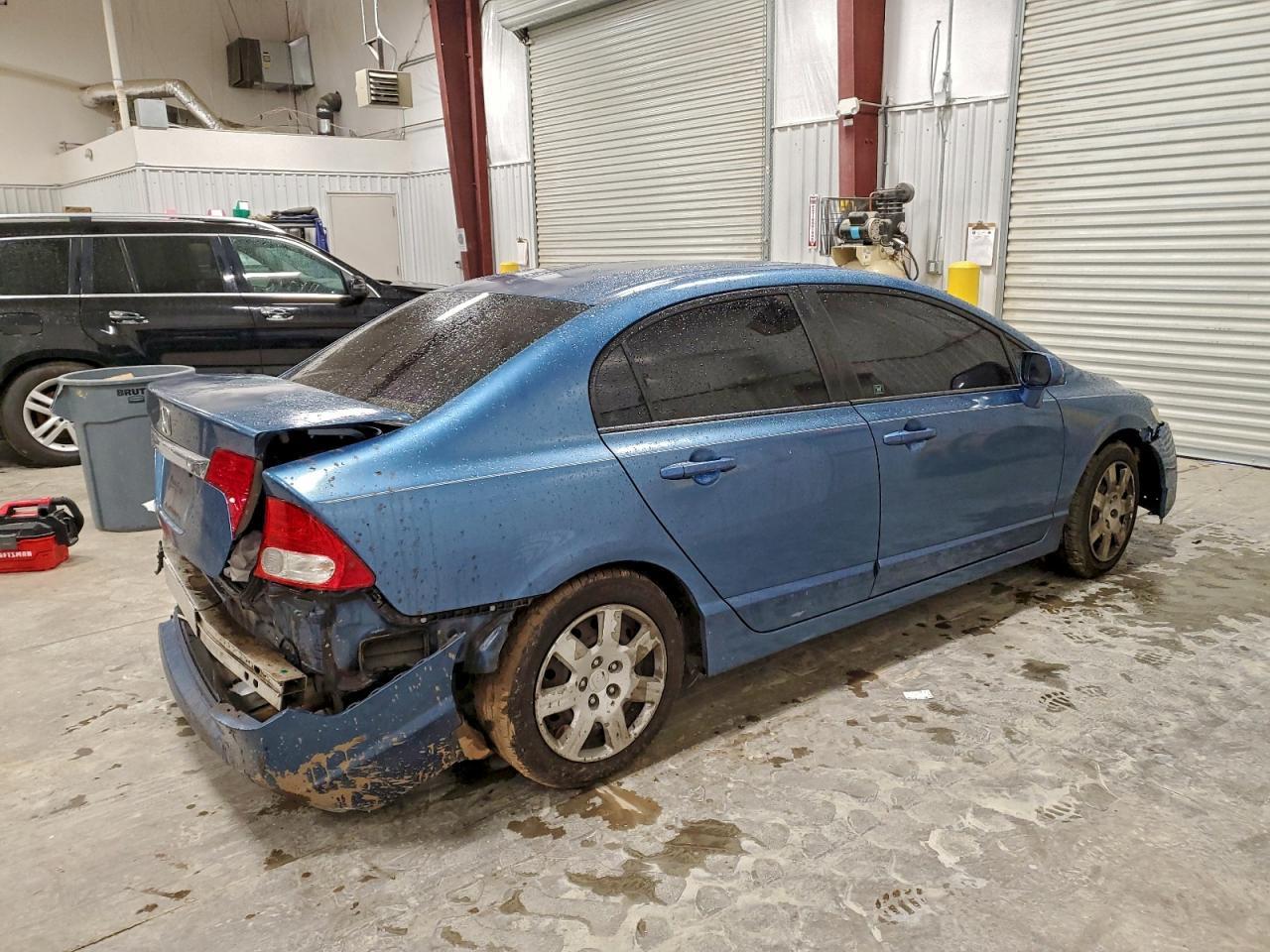 2010 Honda Civic - Image 3