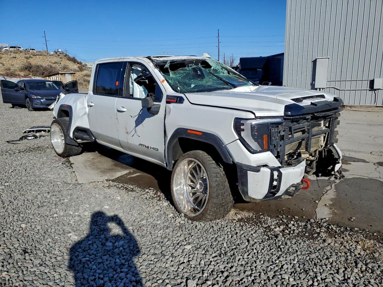 2024 GMC Sierra K2500 At4 - Фото 4