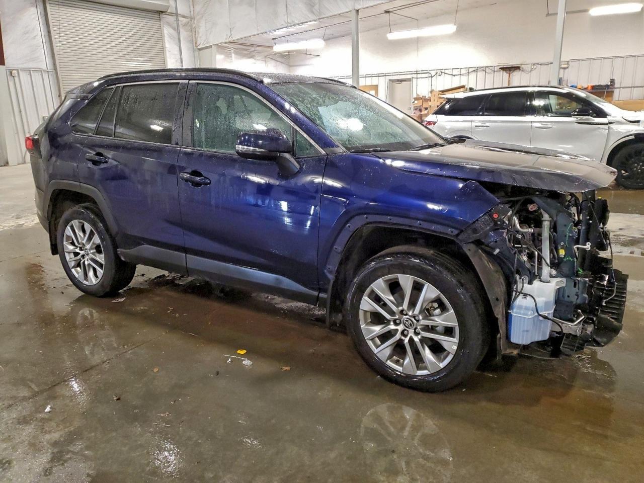 2025 Toyota Rav4 Xle Premium - Фото 4