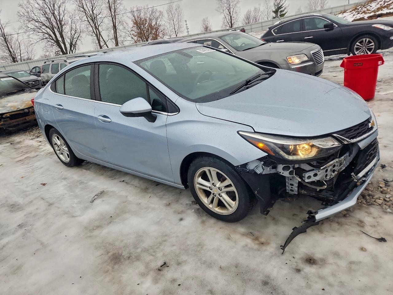 2017 Chevrolet Cruze Lt - Фото 4