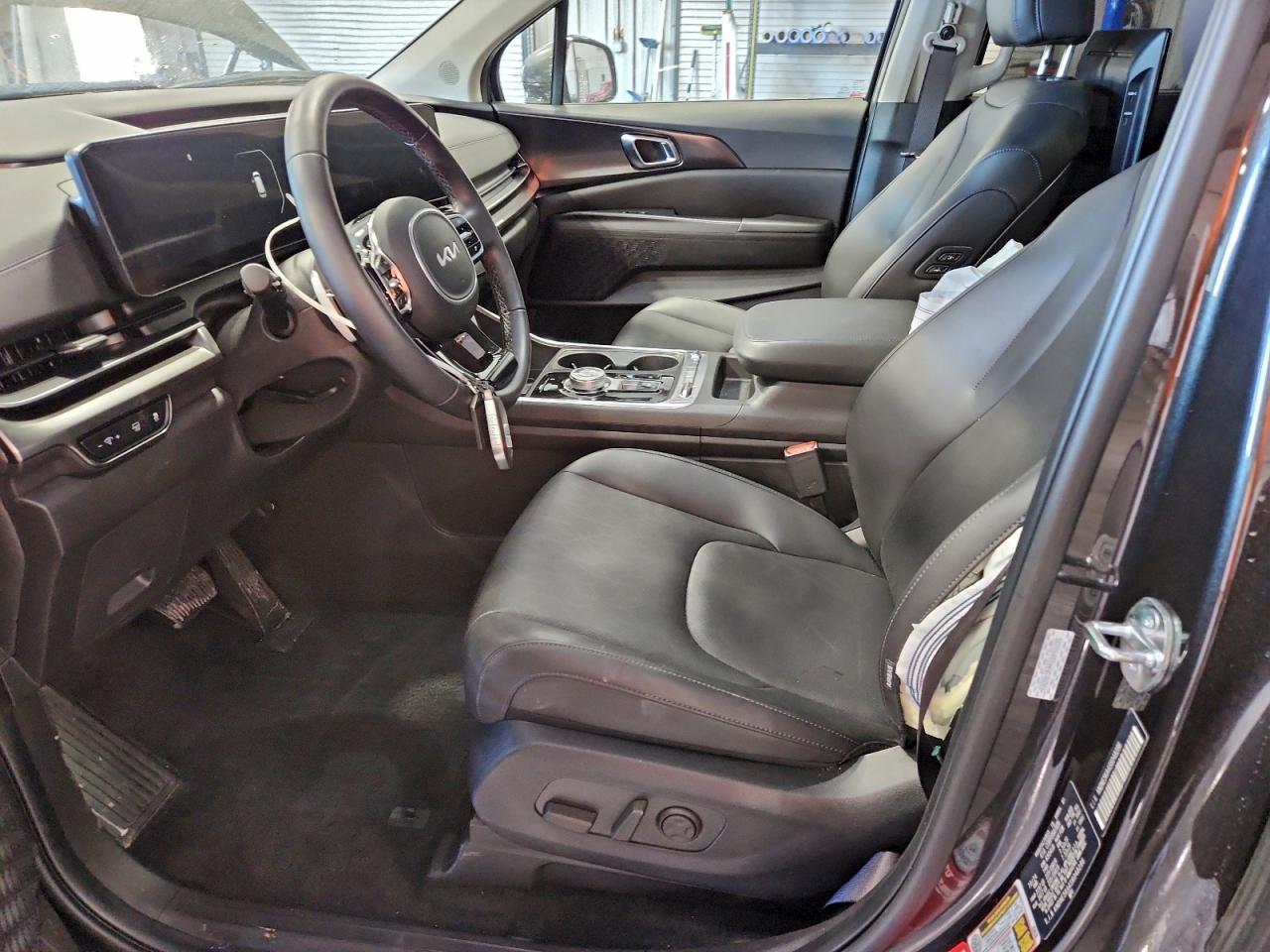 2025 Kia Carnival Sx - Image 7