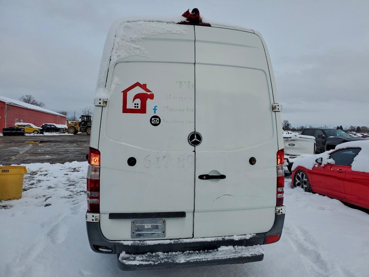 2016 Mercedes-Benz Sprinter 2500 - Фото 6