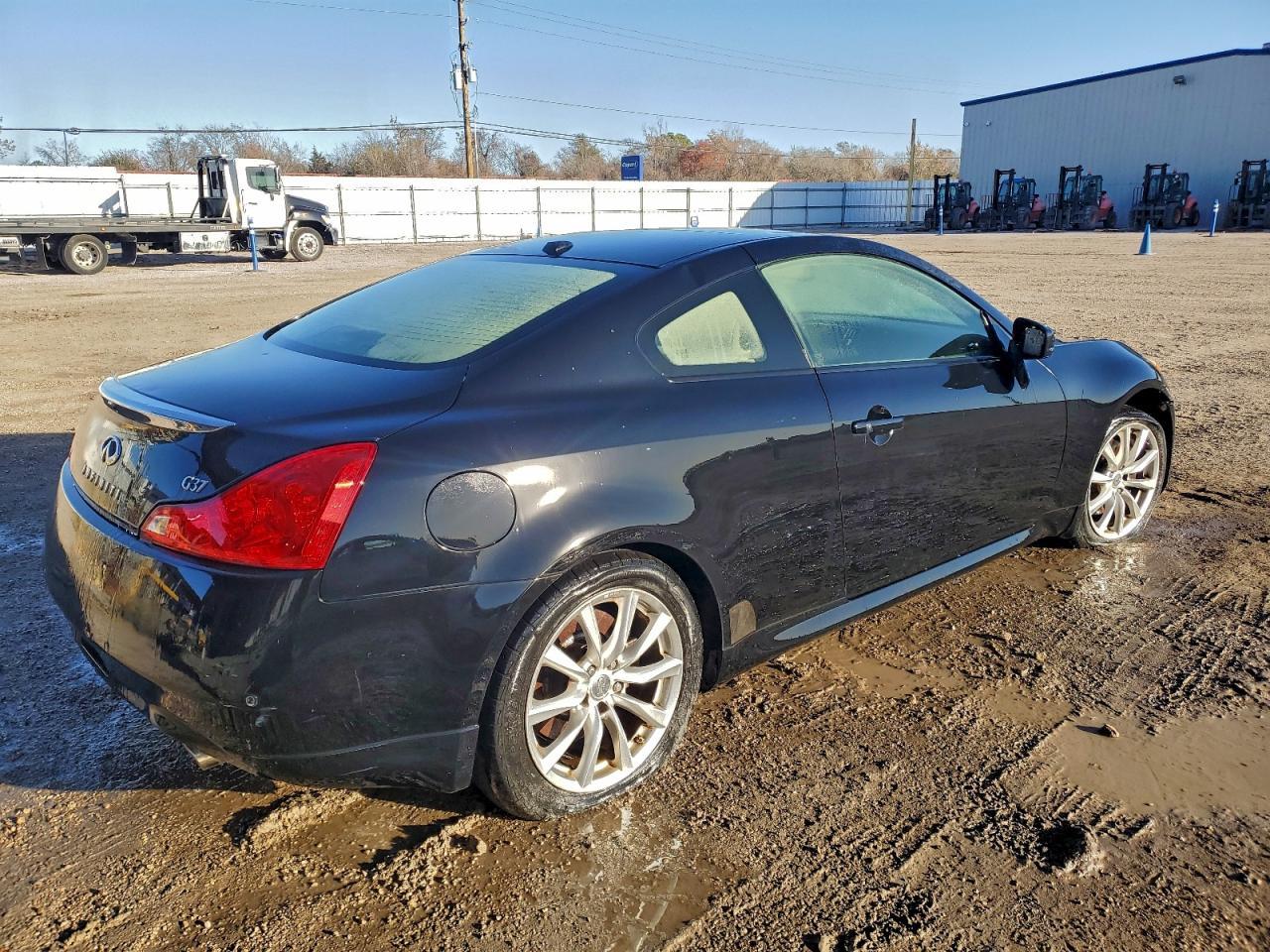 2013 Infiniti G37 Journey - Фото 3