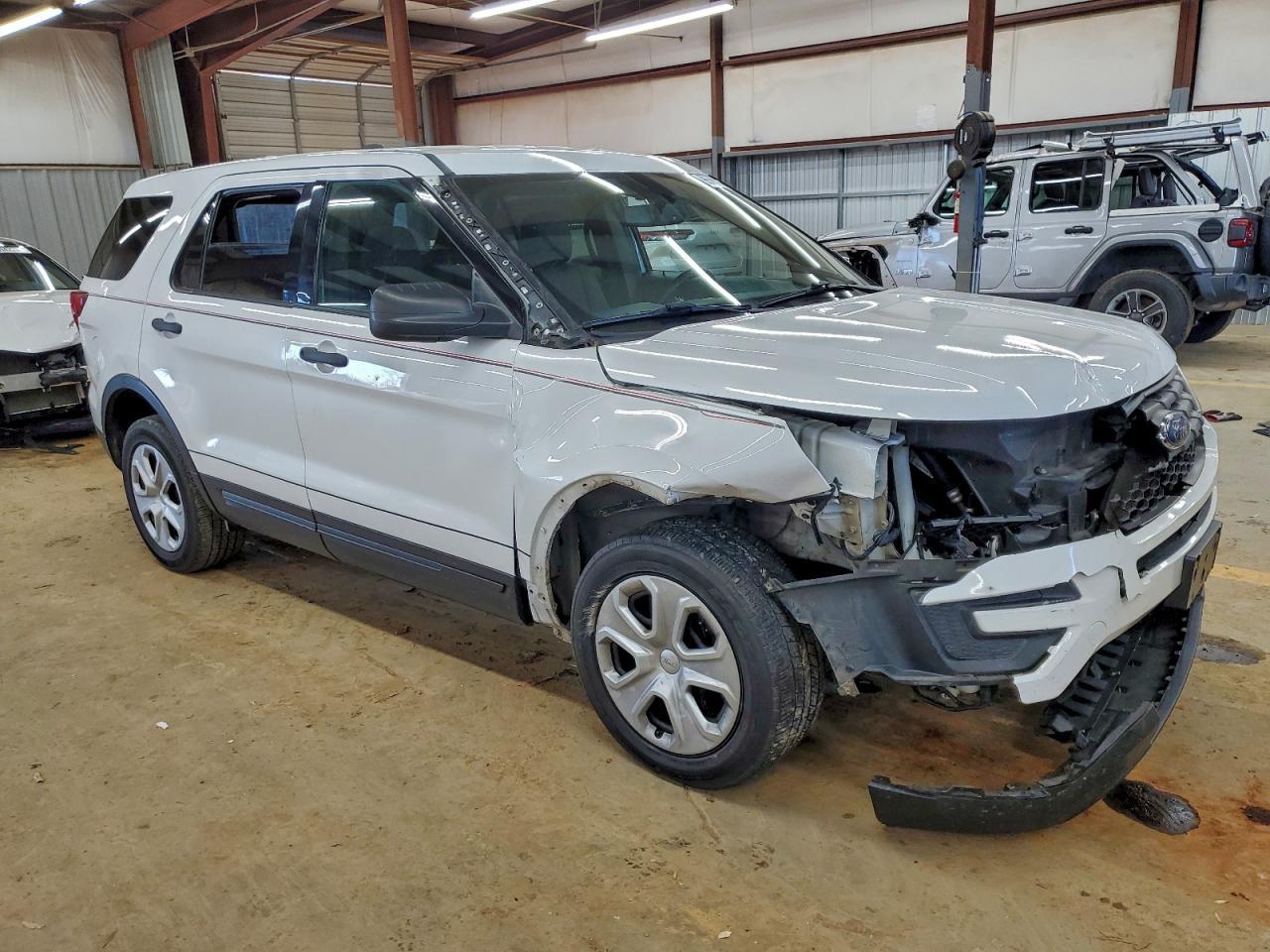 2017 Ford Explorer Police Interceptor - Фото 4
