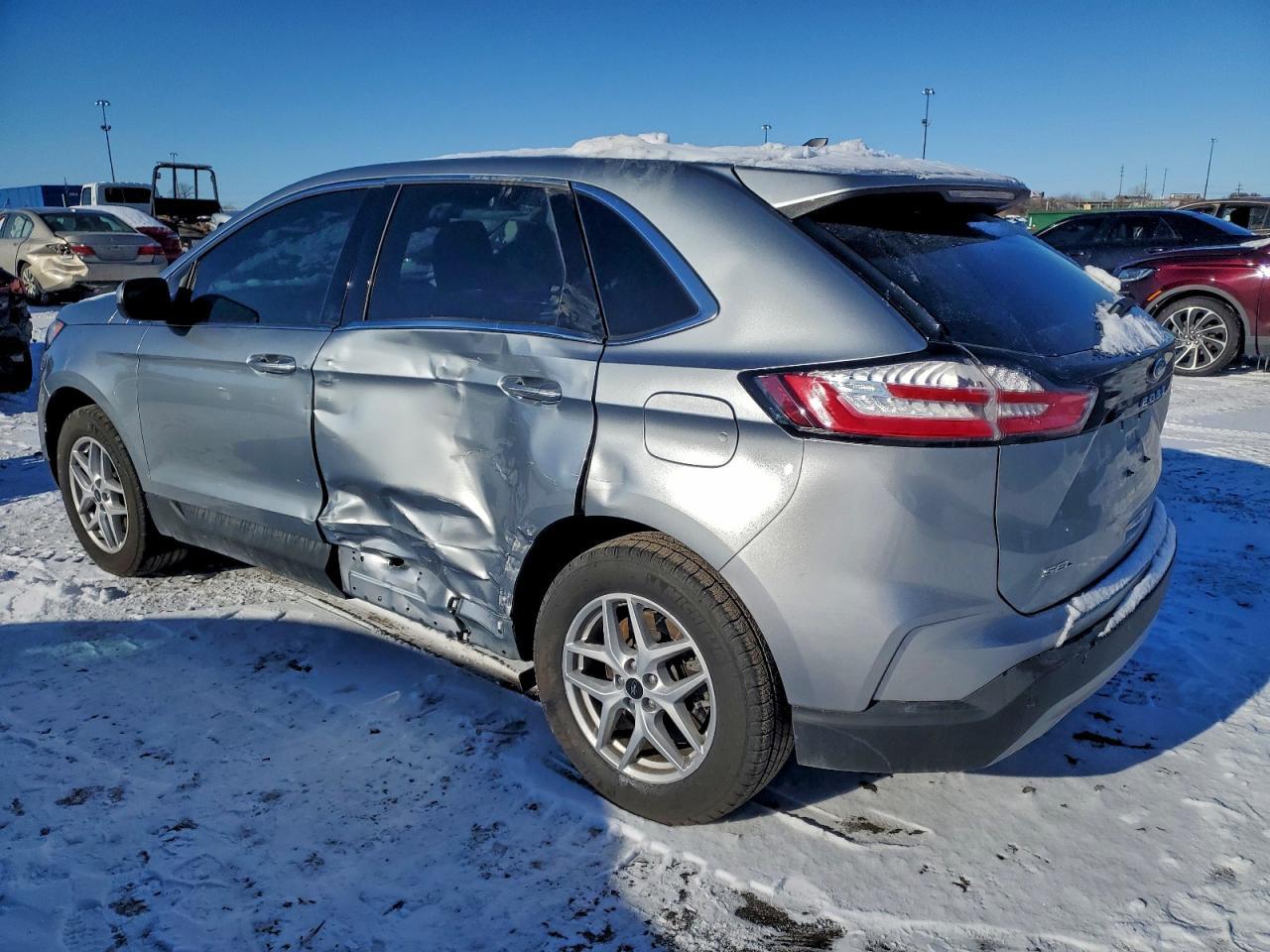 2024 Ford Edge Sel - Image 2