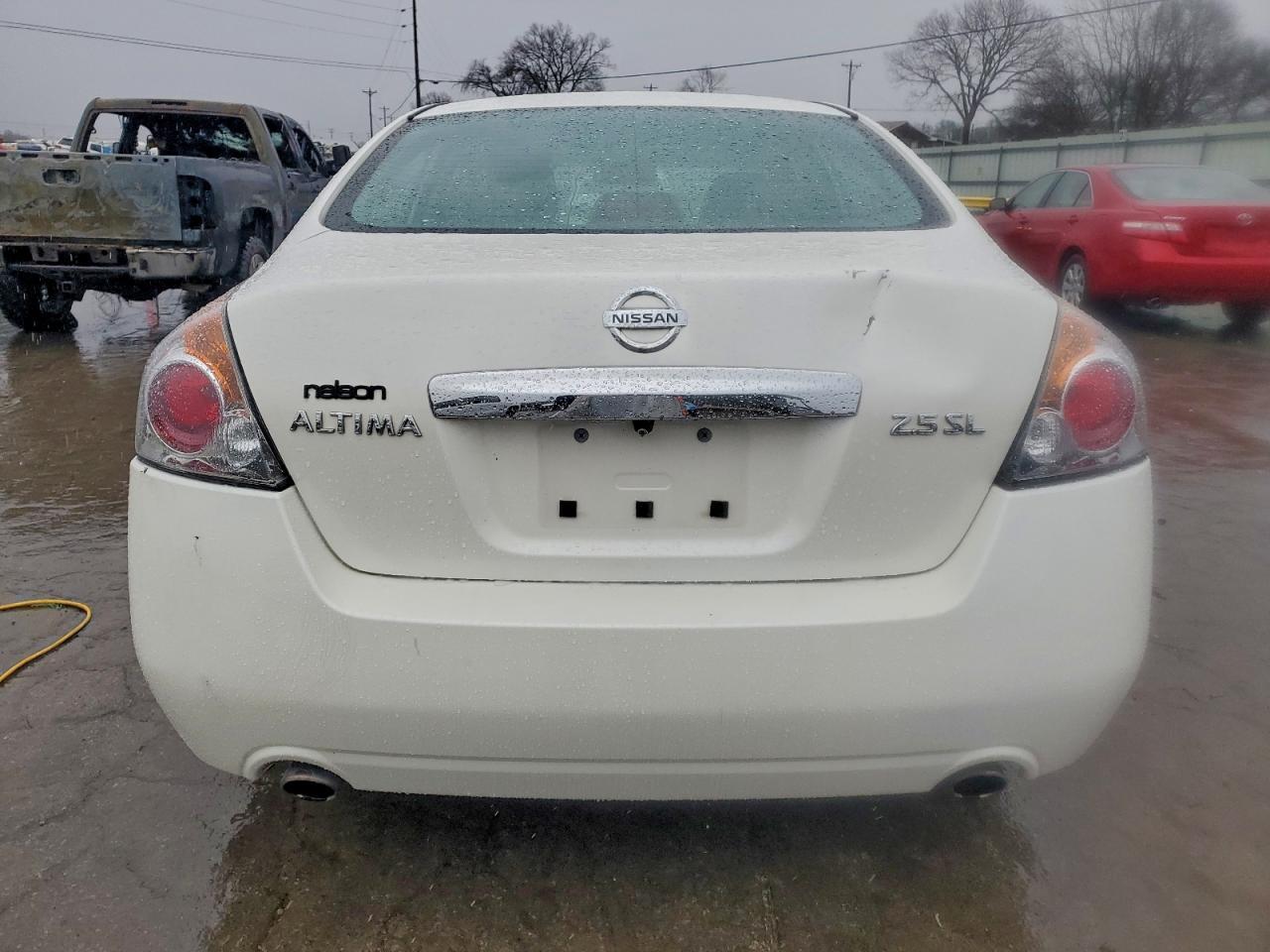 2011 Nissan Altima Base - Фото 6