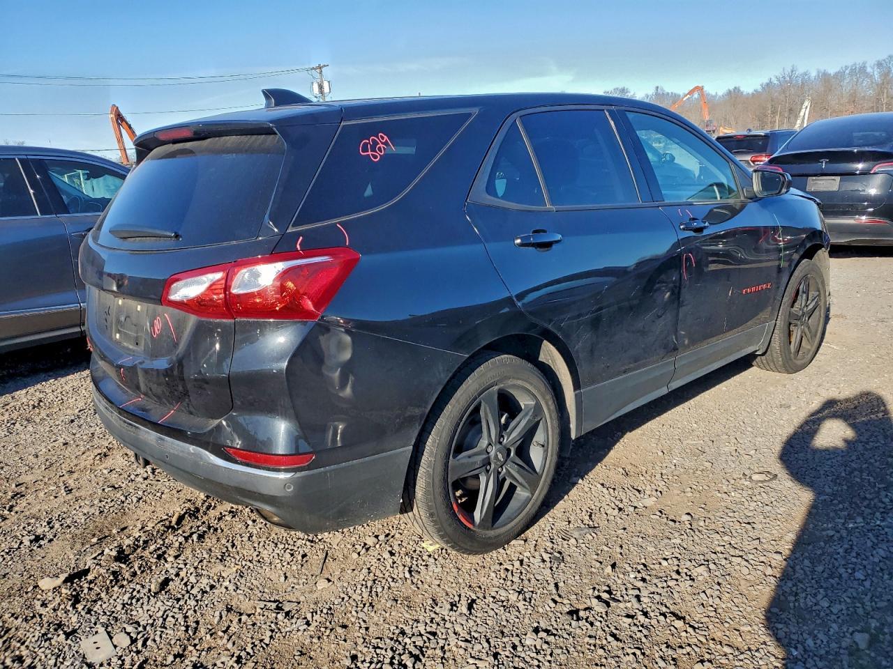 2020 Chevrolet Equinox Lt - Image 3