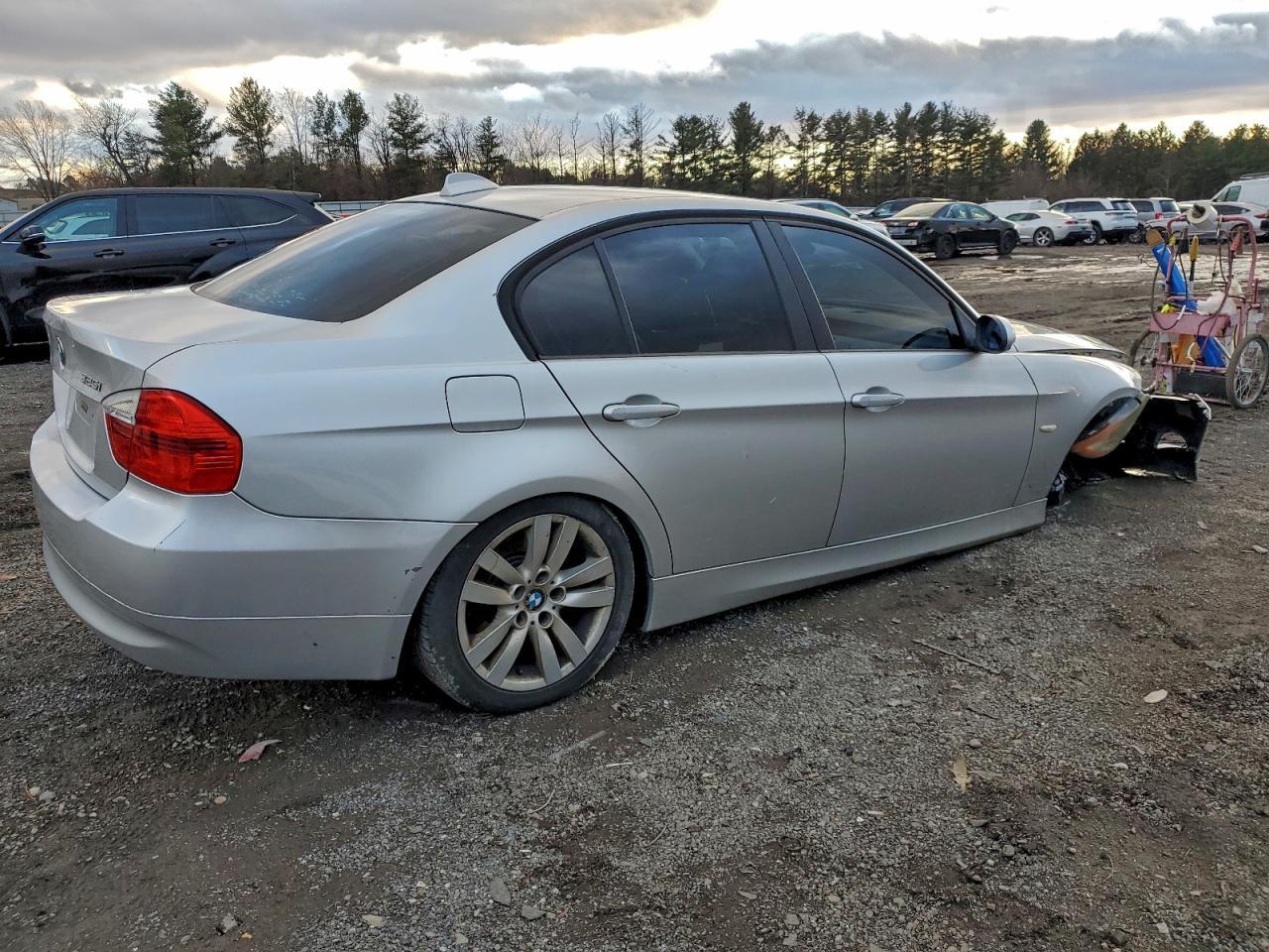 2006 BMW 325 I - Фото 3