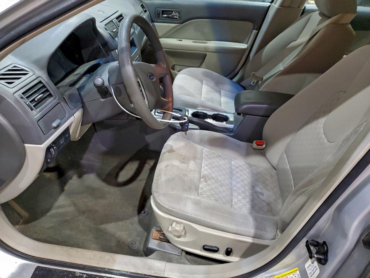 2011 Ford Fusion Se - Фото 7