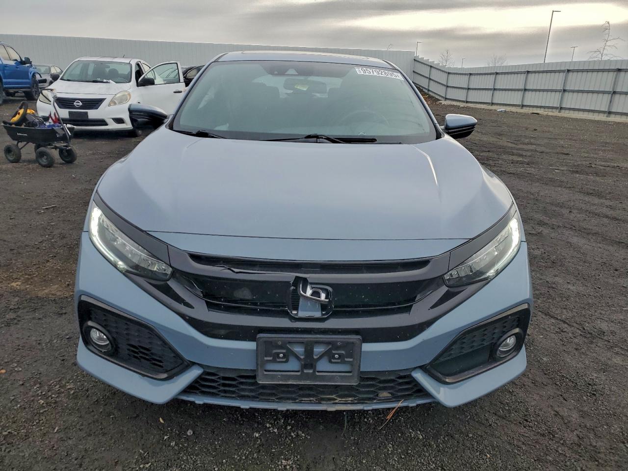 2019 Honda Civic Sport Touring - Фото 5