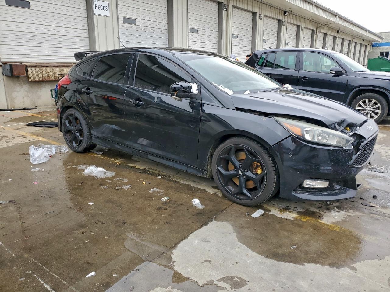 2017 Ford Focus St - Image 4