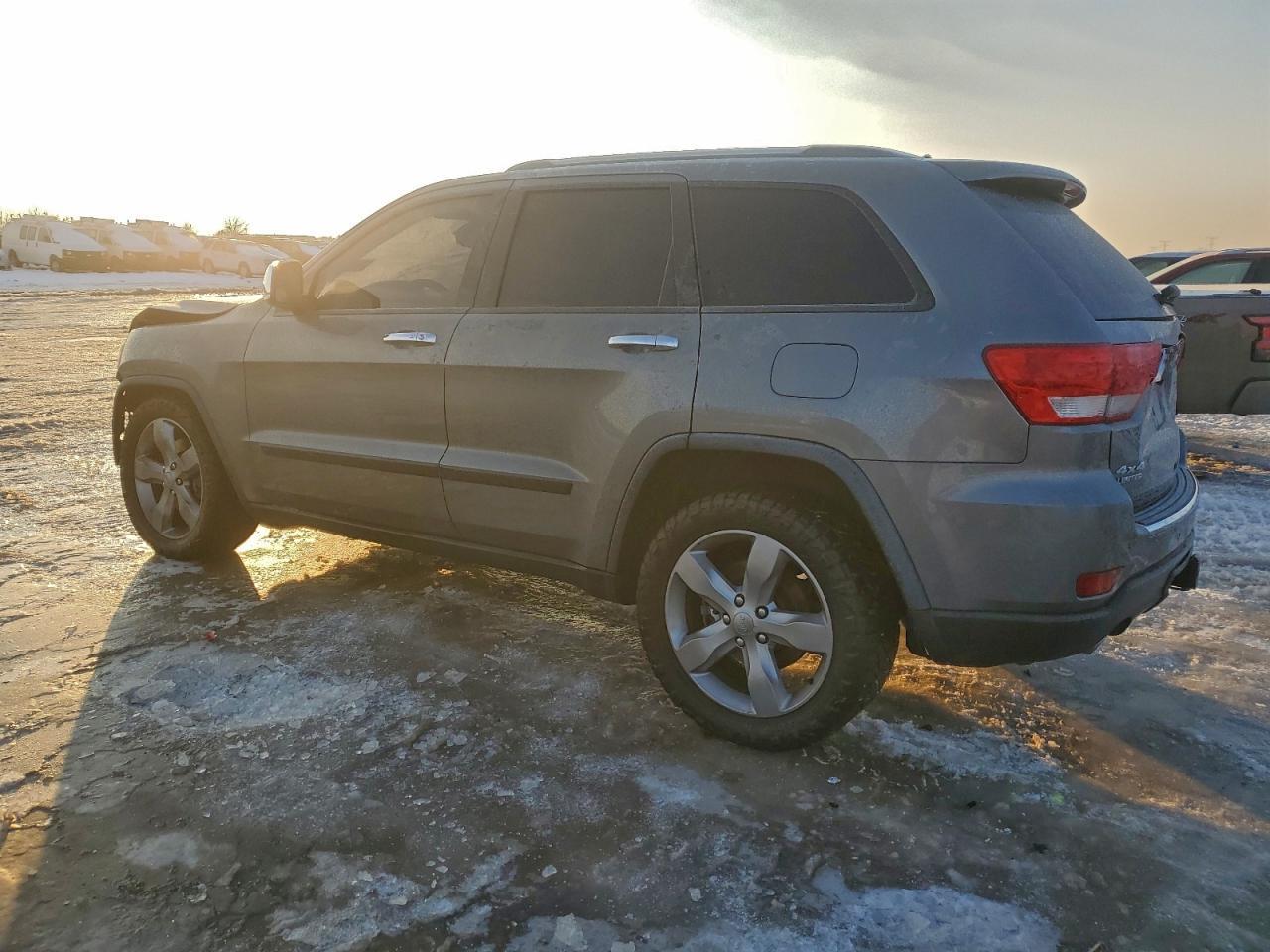 2012 Jeep Grand Cherokee Limited - Фото 2