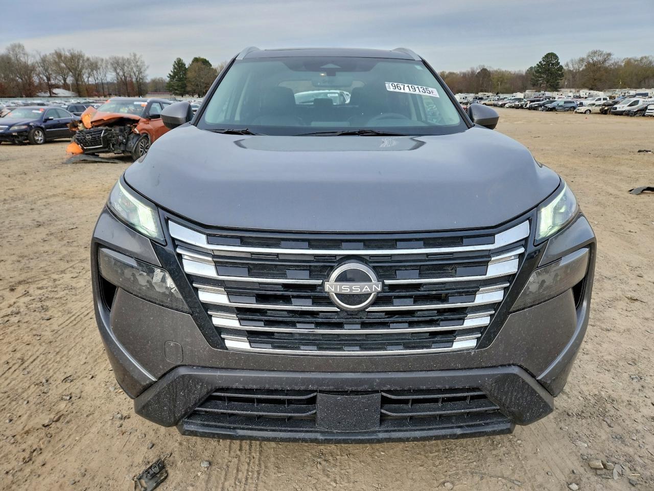 2025 Nissan Rogue Sv - Image 5