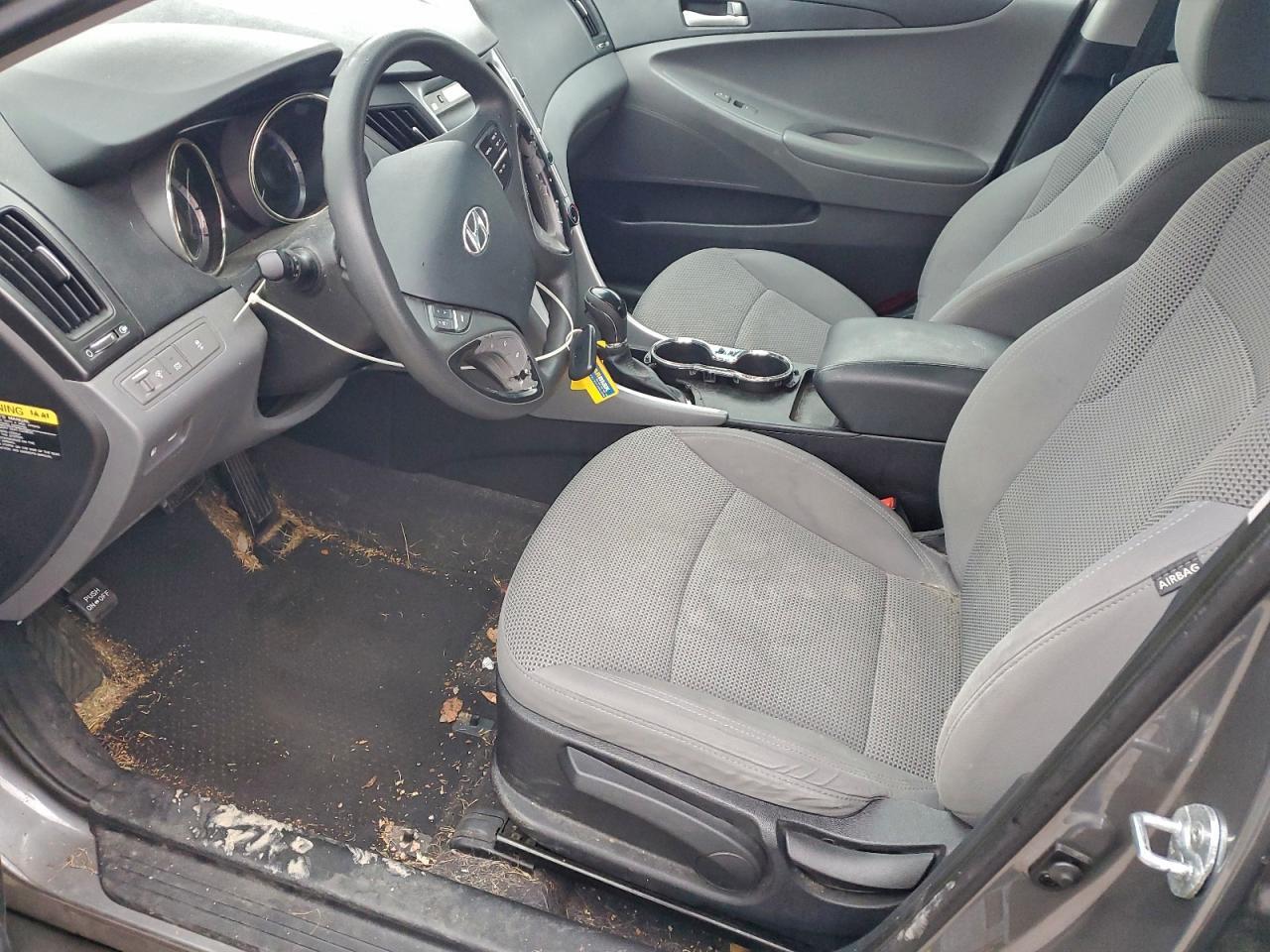 2013 Hyundai Sonata Gls - Image 7