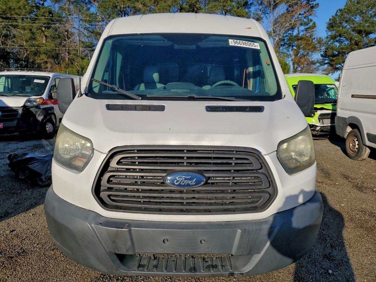 2017 Ford Transit T-250 Delivery Van - Image 5