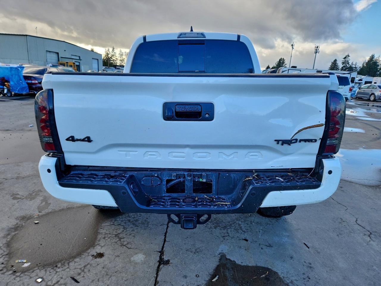 2018 Toyota Tacoma Double Cab - Image 6