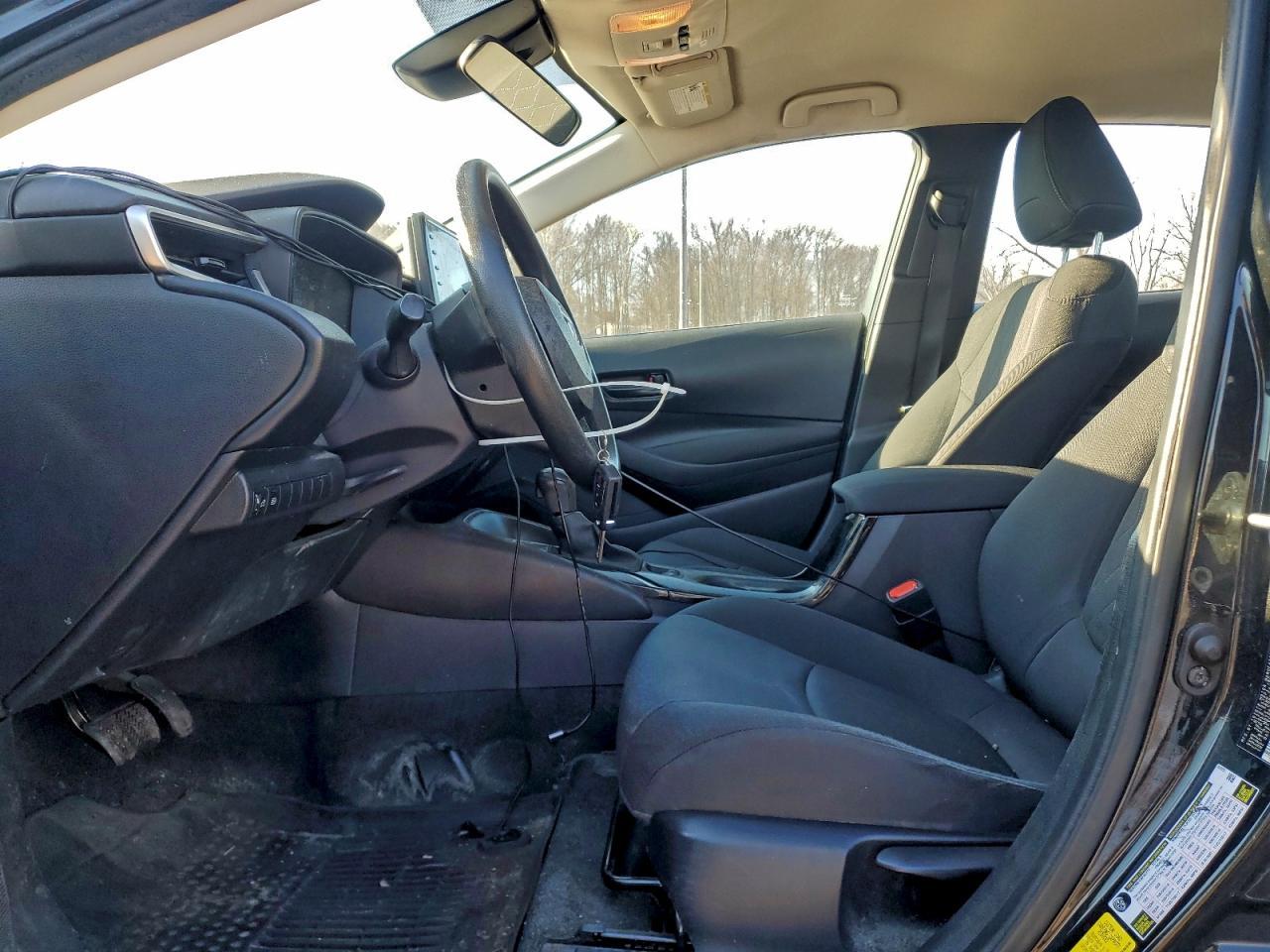 2022 Toyota Corolla Le - Фото 7