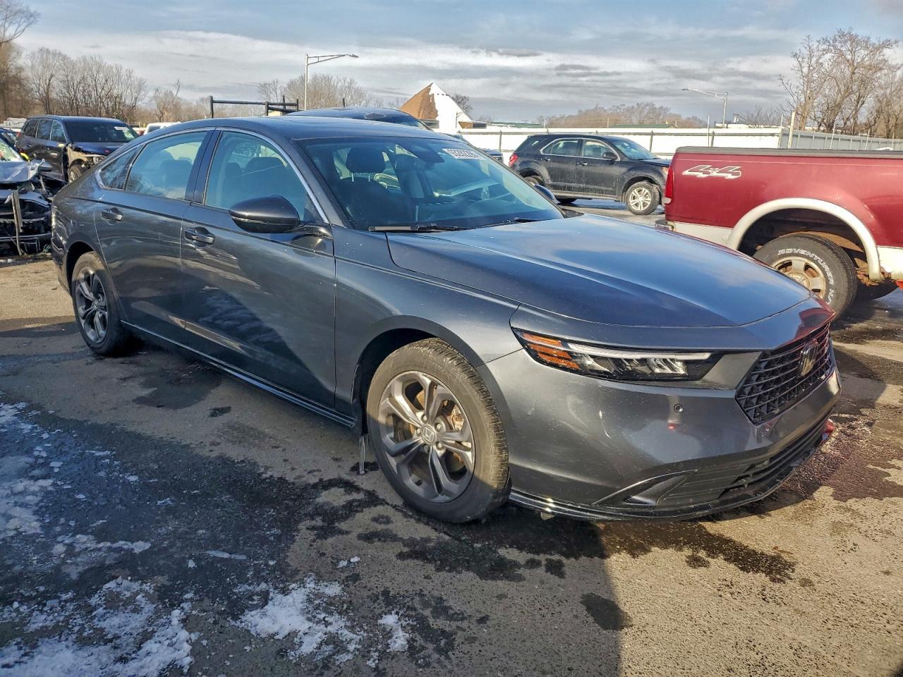 2025 Honda Accord Hybrid Exl - Image 4