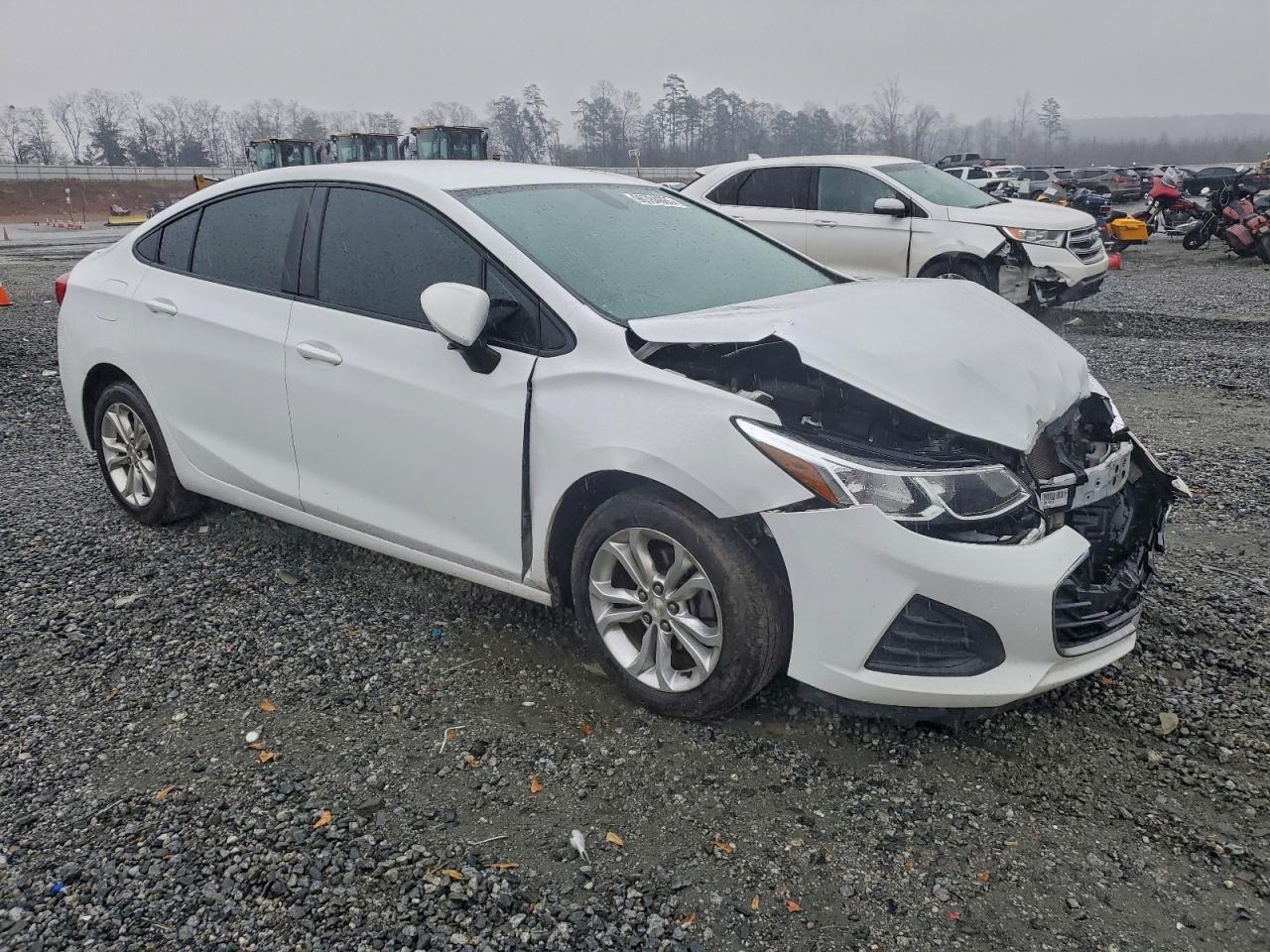 2019 Chevrolet Cruze Ls - Фото 4