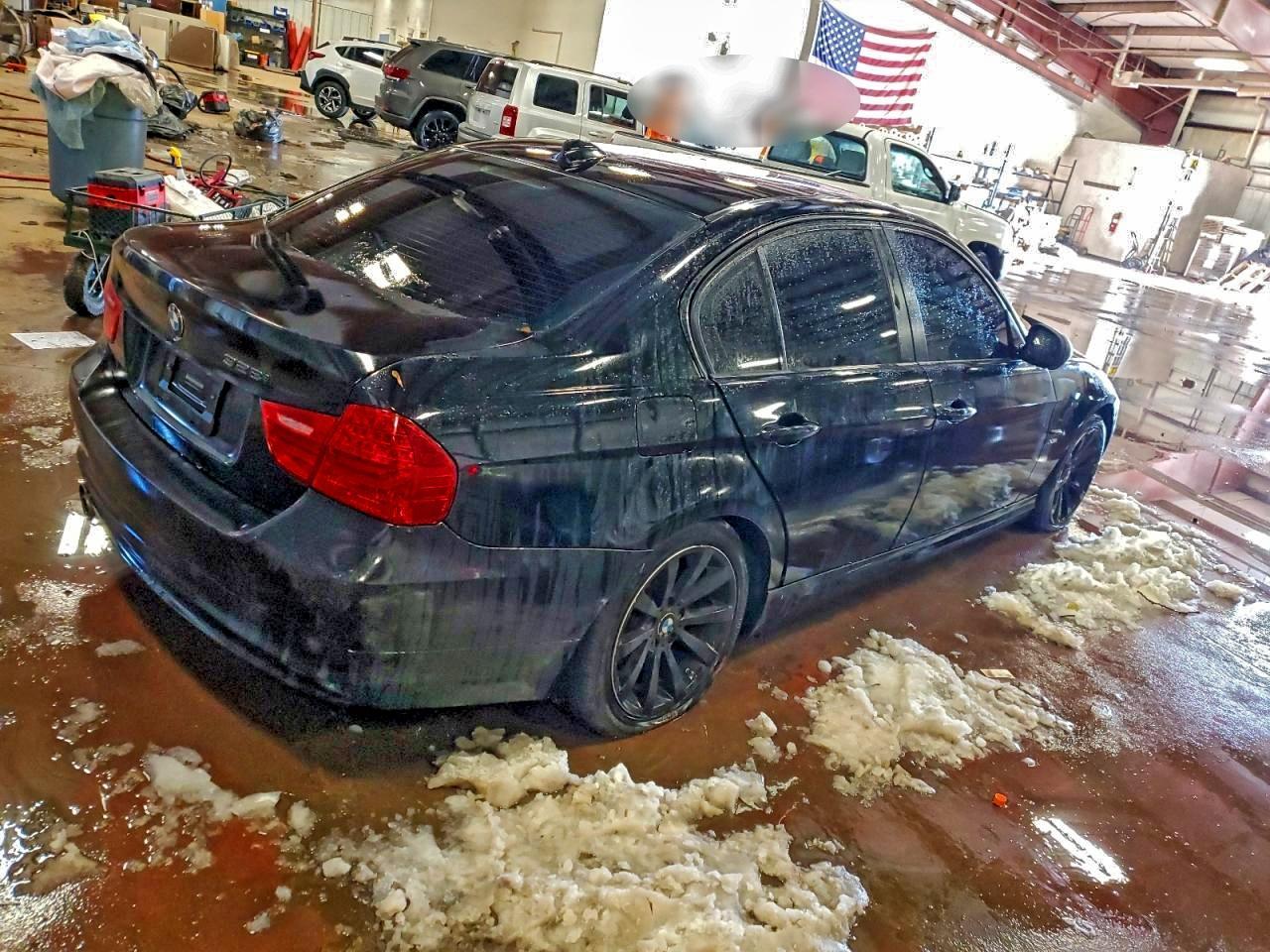 2011 BMW 328 Xi - Фото 3