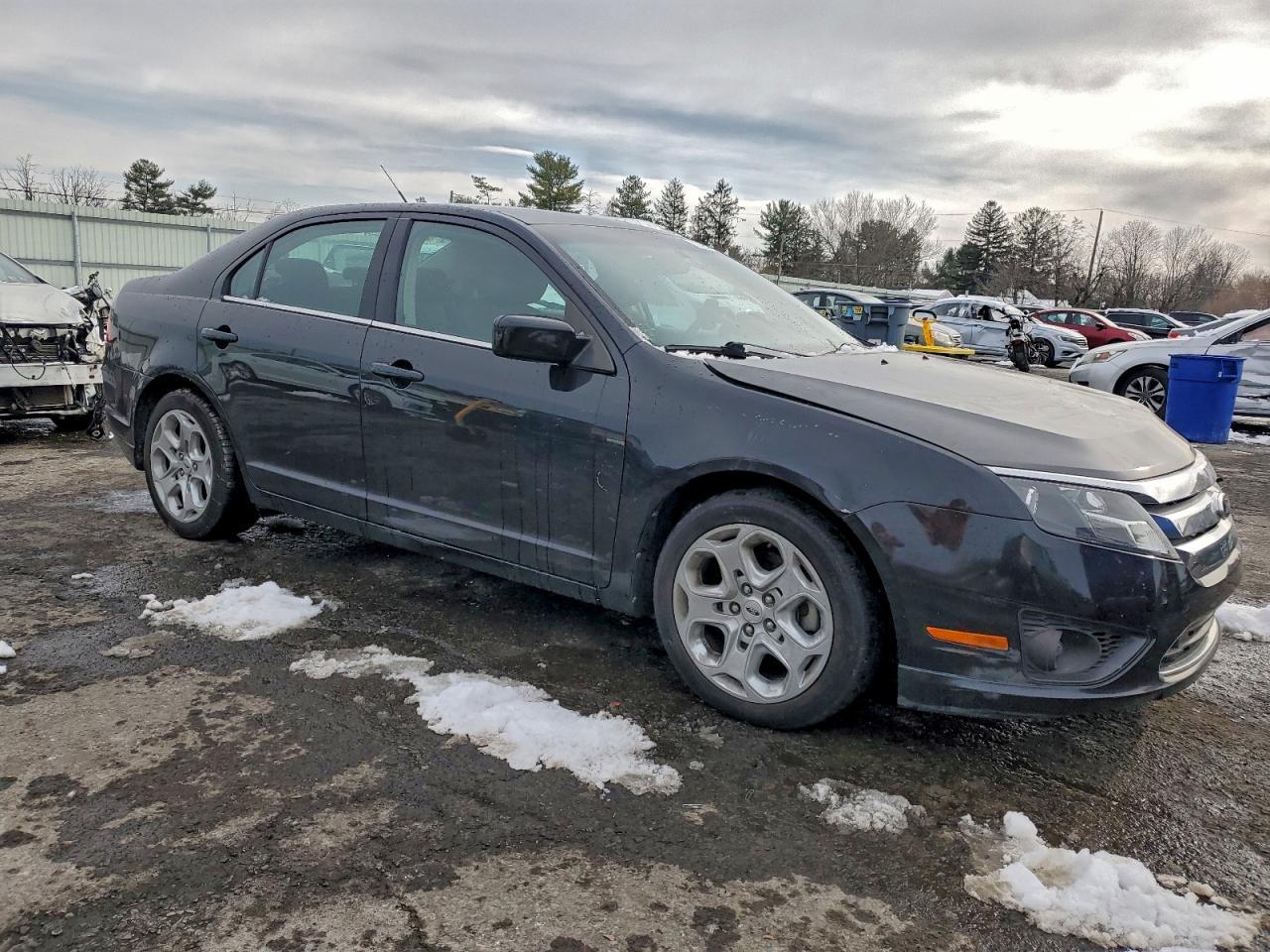 2010 Ford Fusion Se - Image 4