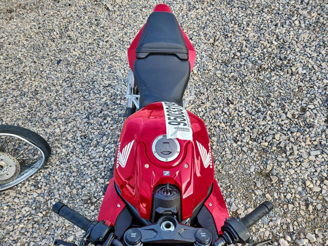 2024 Honda Cbr650 R - Image 5