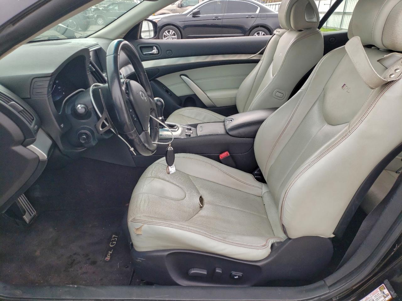 2013 Infiniti G37 Sport - Image 7