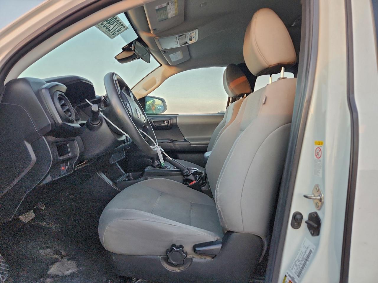 2019 Toyota Tacoma Sr - Фото 7