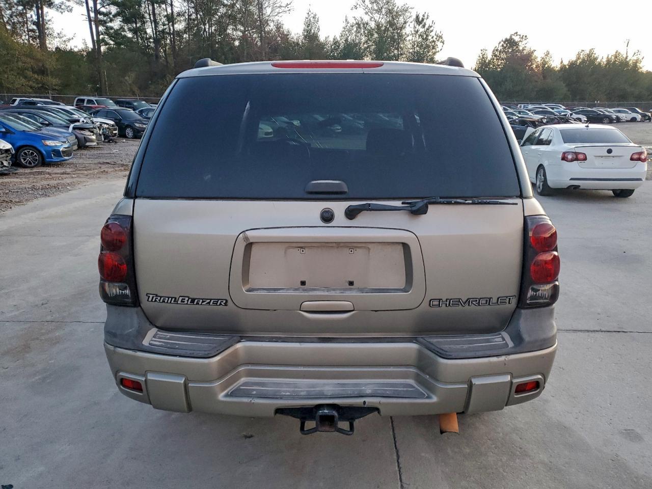 2003 Chevrolet Trailblazer - Image 6