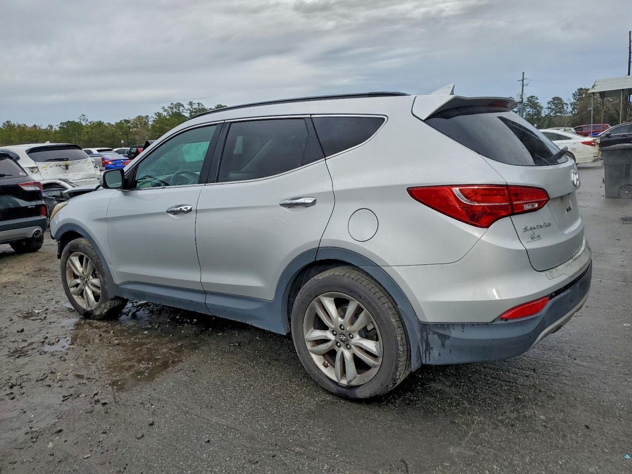 2013 Hyundai Santa Fe Sport 2.0T - Фото 2