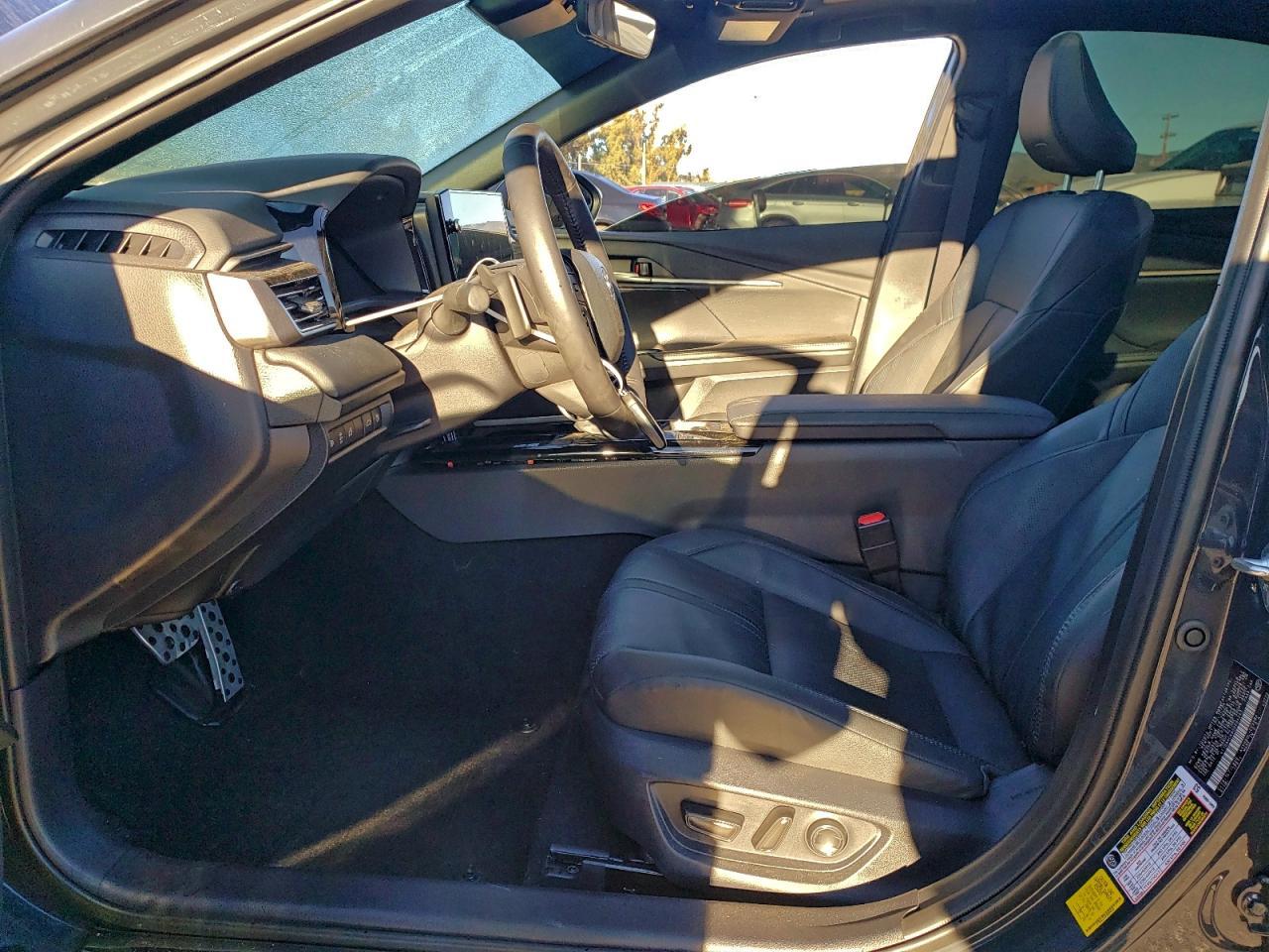 2025 Toyota Camry Xse - Image 7