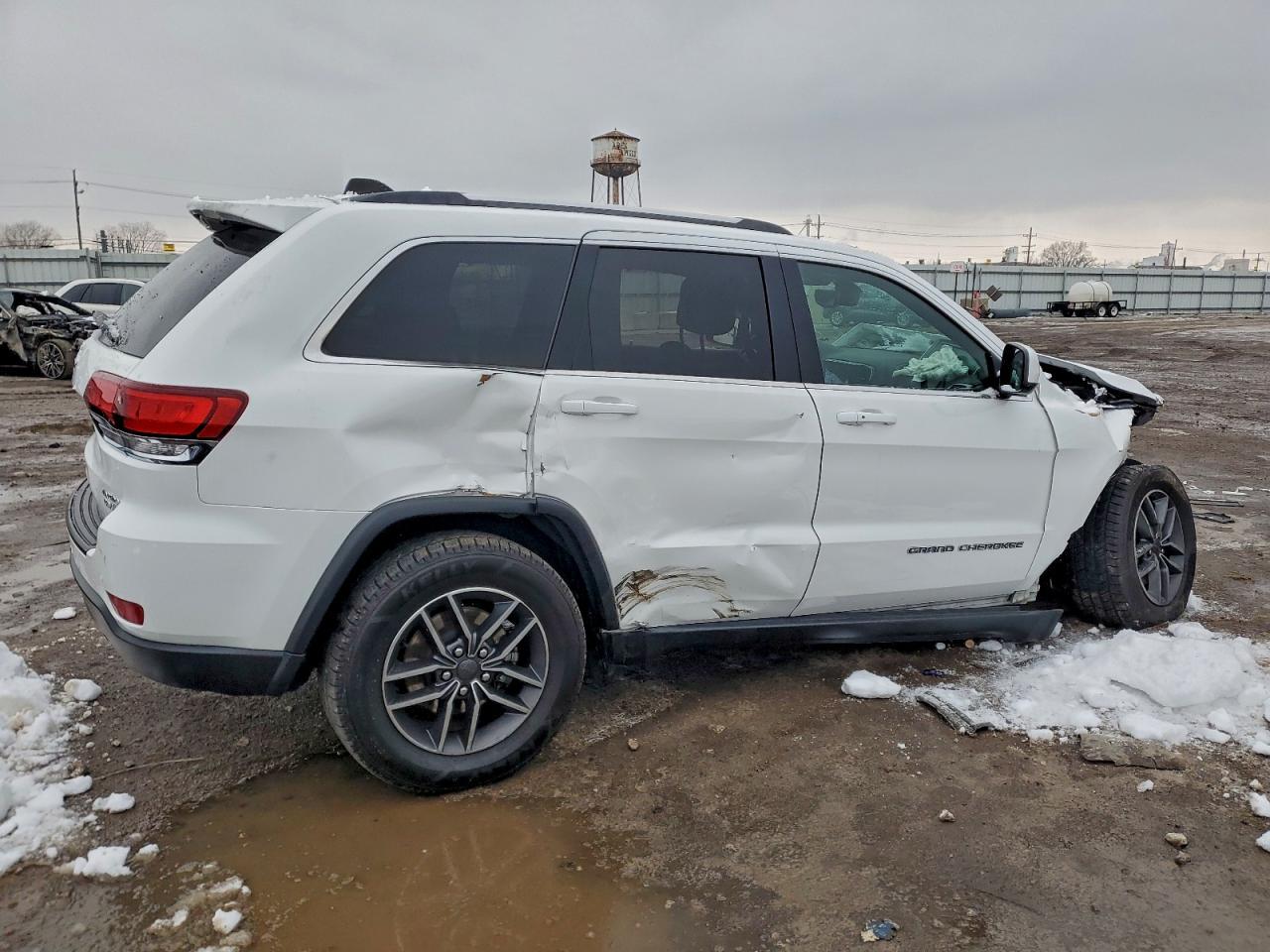2020 Jeep Grand Cherokee Laredo - Фото 3