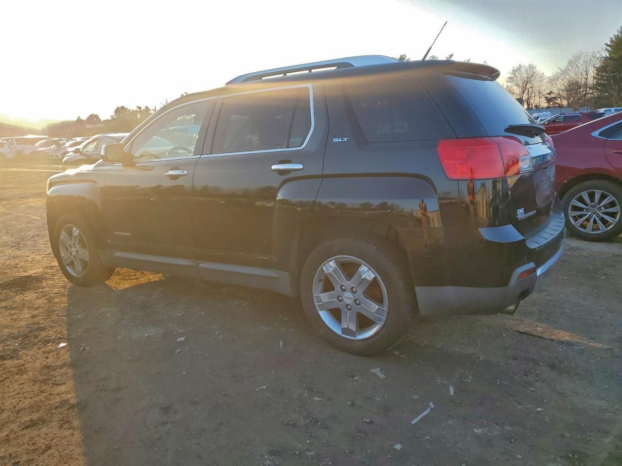 2013 GMC Terrain Slt - Фото 2