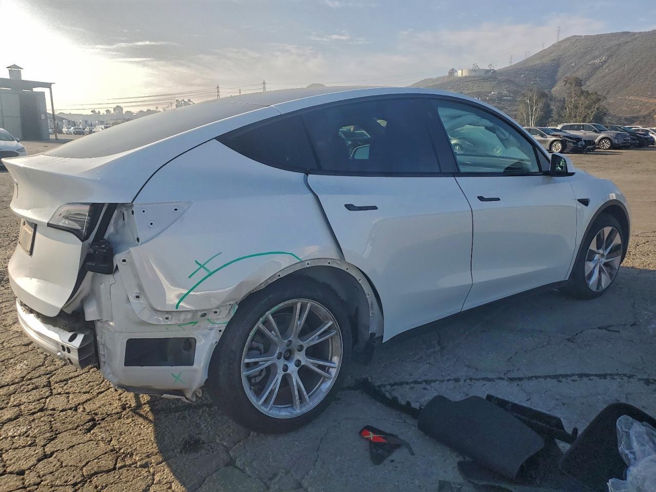 2021 Tesla Model Y - Image 3