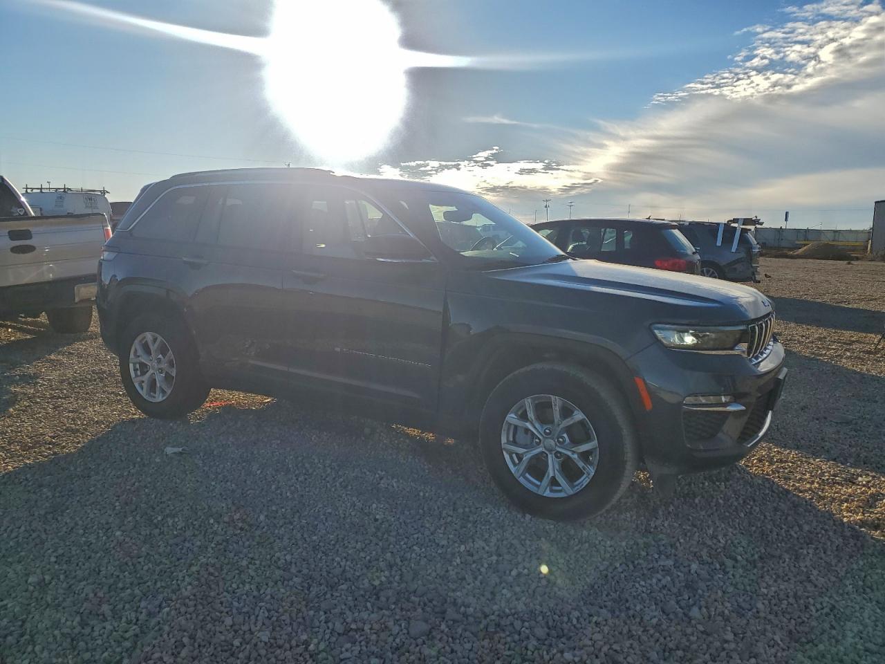 2023 Jeep Grand Cherokee Limited - Фото 4