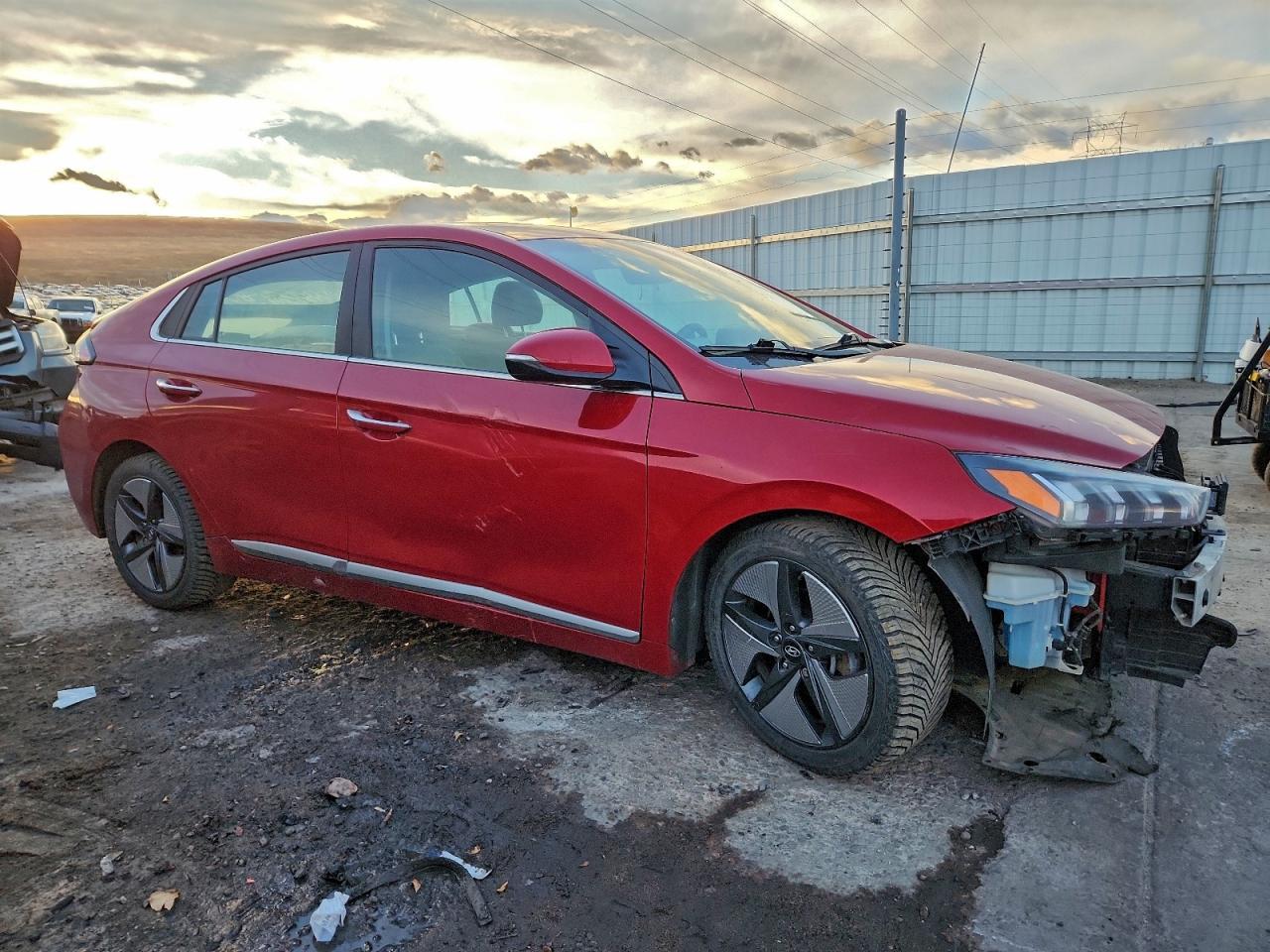 2022 Hyundai Ioniq Limited - Image 4