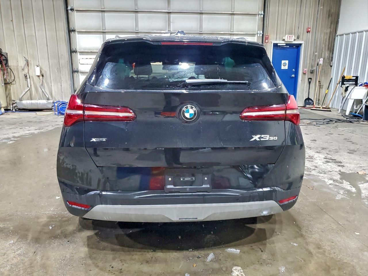 2025 BMW X3 30 xDrive - Image 6