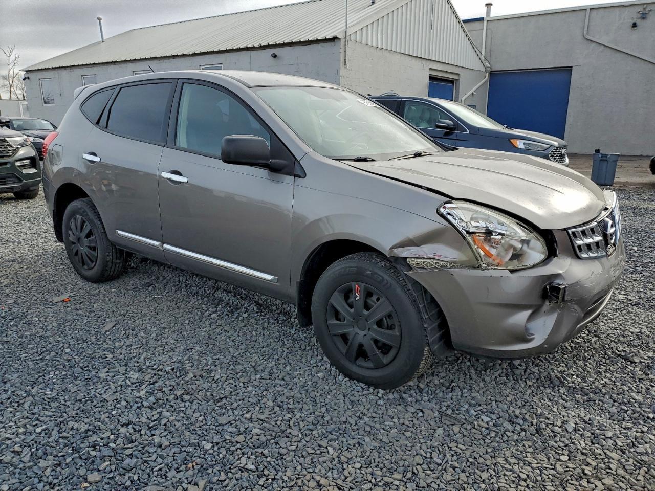 2013 Nissan Rogue S - Image 4