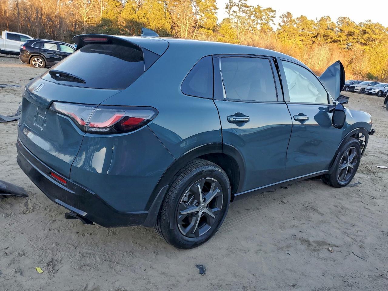 2025 Honda Hr-V Exl - Image 3