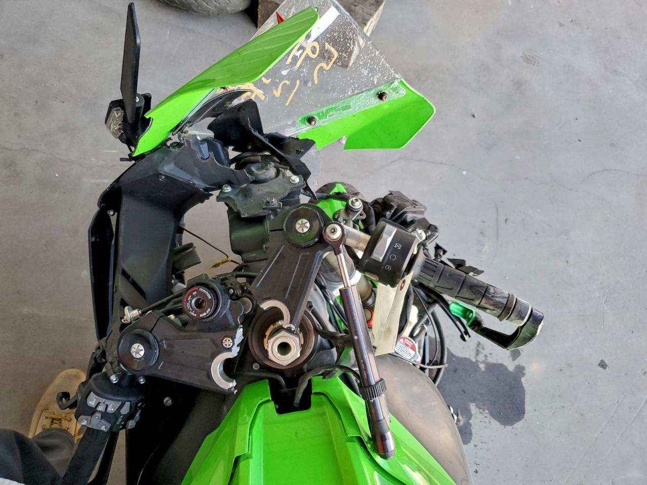 2022 Kawasaki Zx1002 L - Image 7