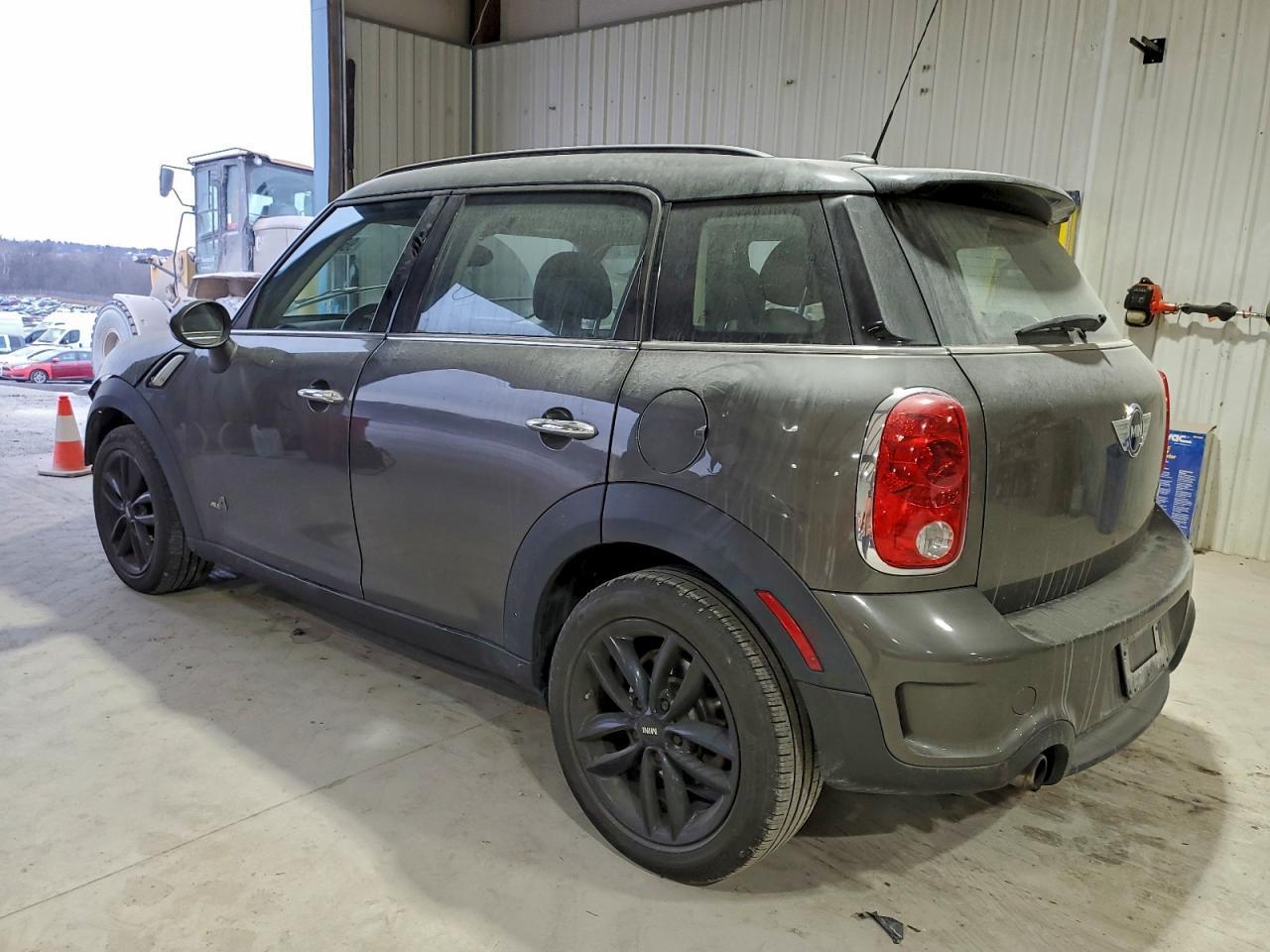2011 Mini Cooper S Countryman - Image 2