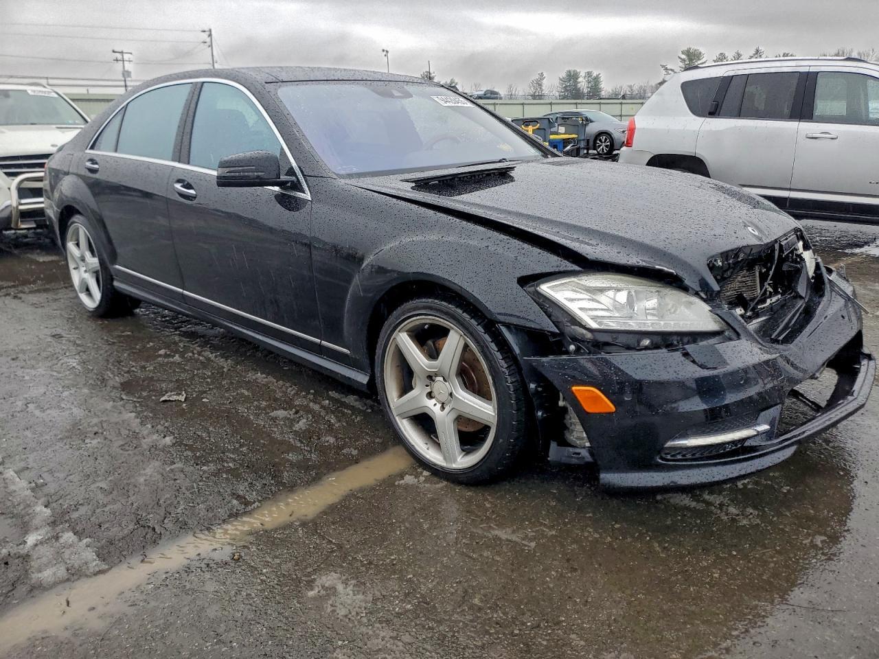 2010 Mercedes-Benz S 550 4Matic - Фото 4