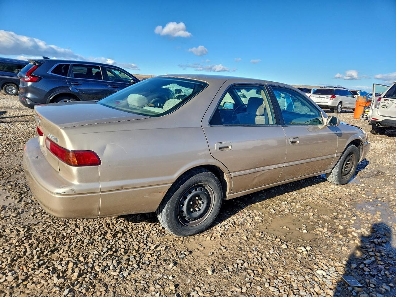 1999 Toyota Camry Le - Фото 3