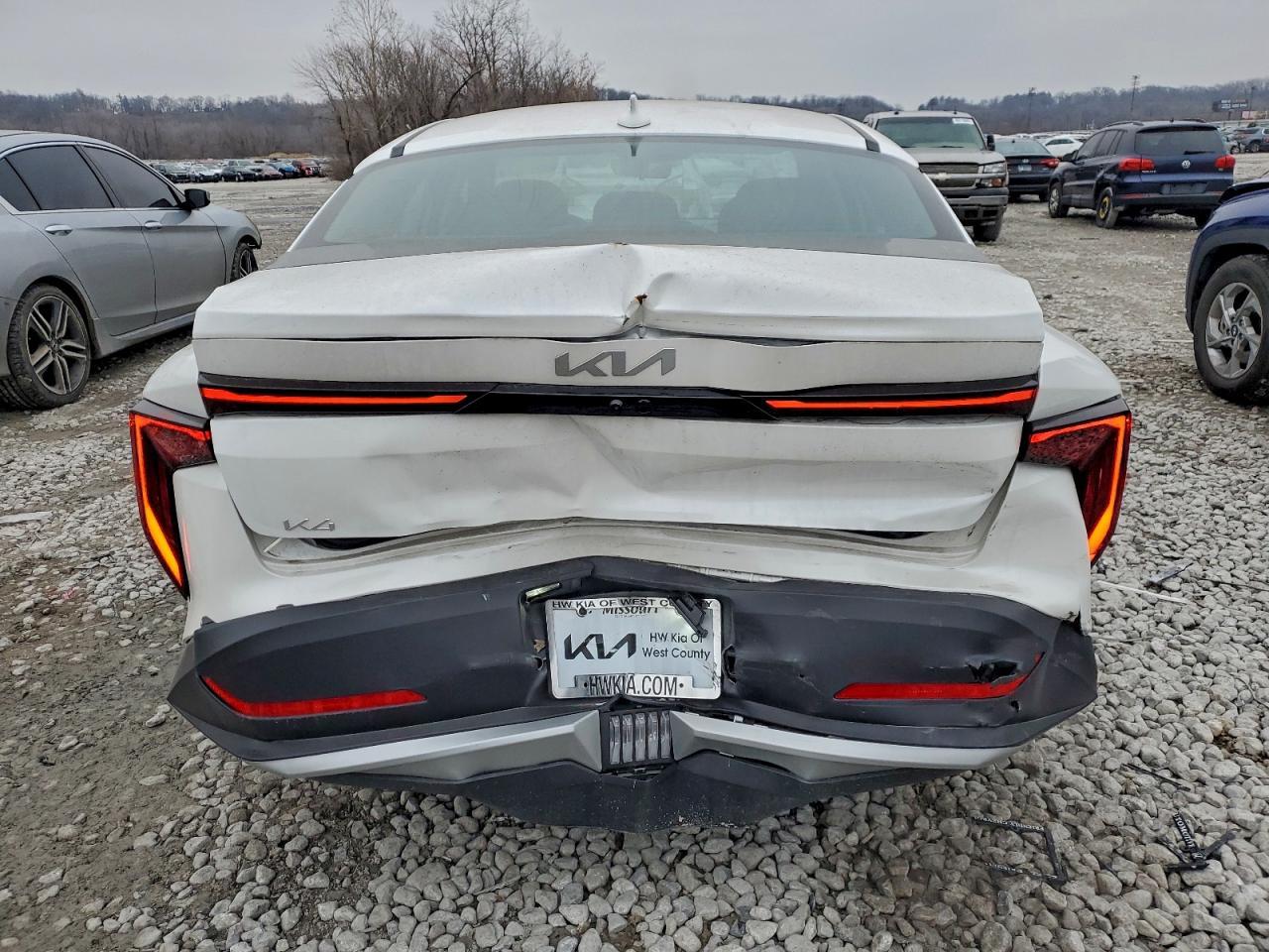 2025 Kia K4 Ex - Фото 6