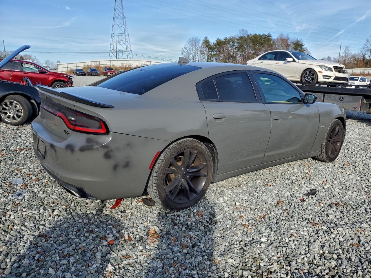 2017 Dodge Charger R/T - Фото 3