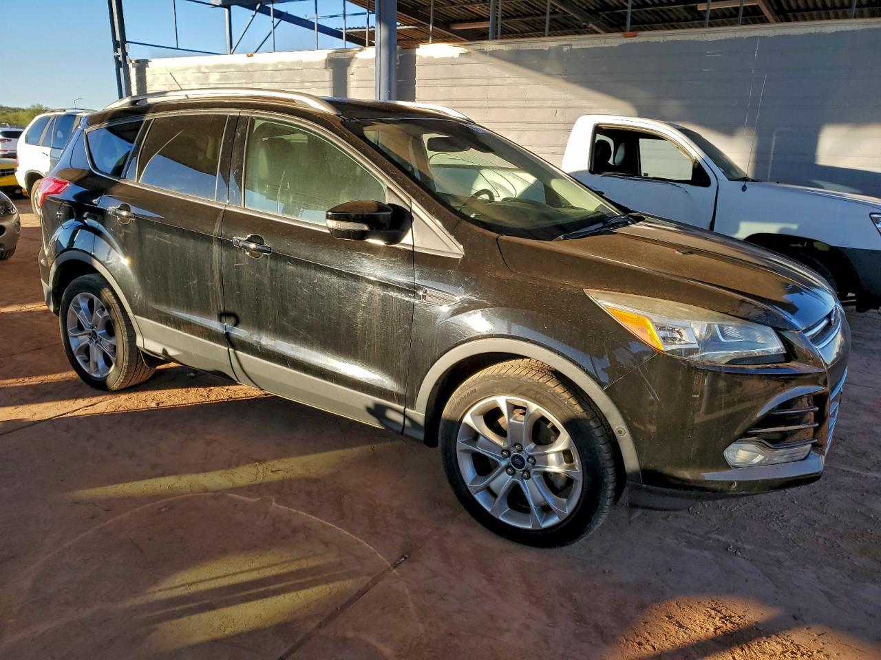 2016 Ford Escape Titanium - Фото 4
