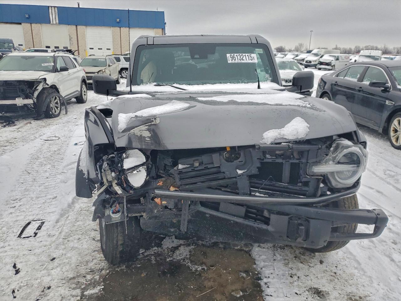 2021 Ford Bronco Base - Image 5